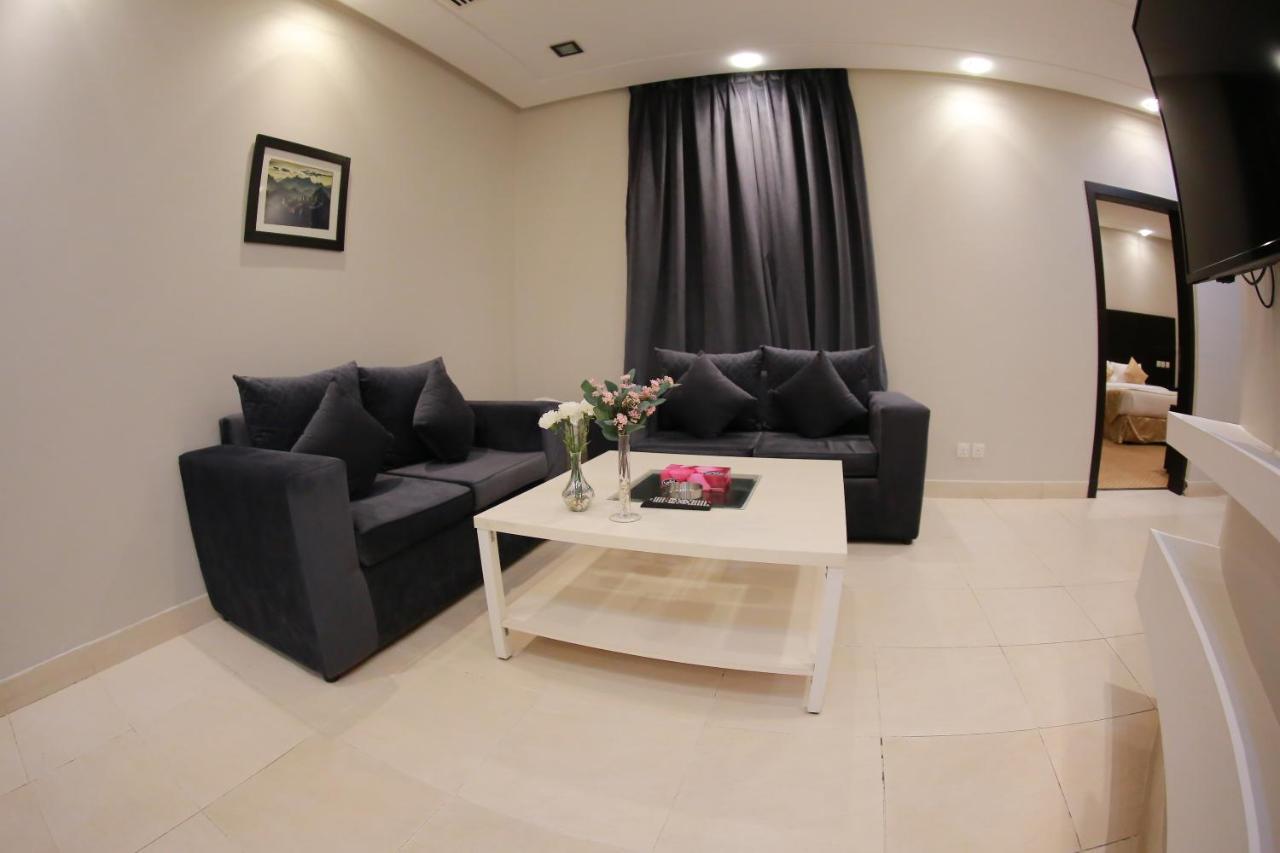 A Tours Hotel Apartments Ер-Ріяд Екстер'єр фото